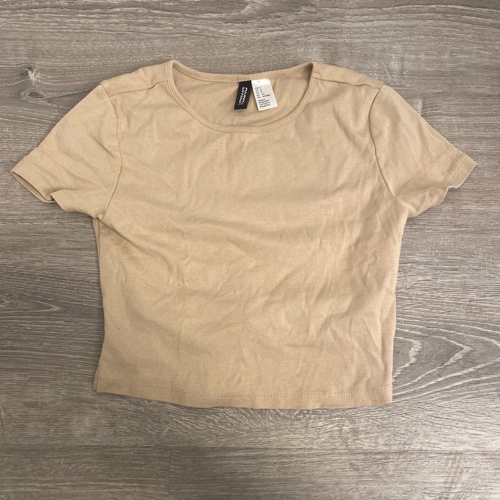 H&M TAN CROP TOP